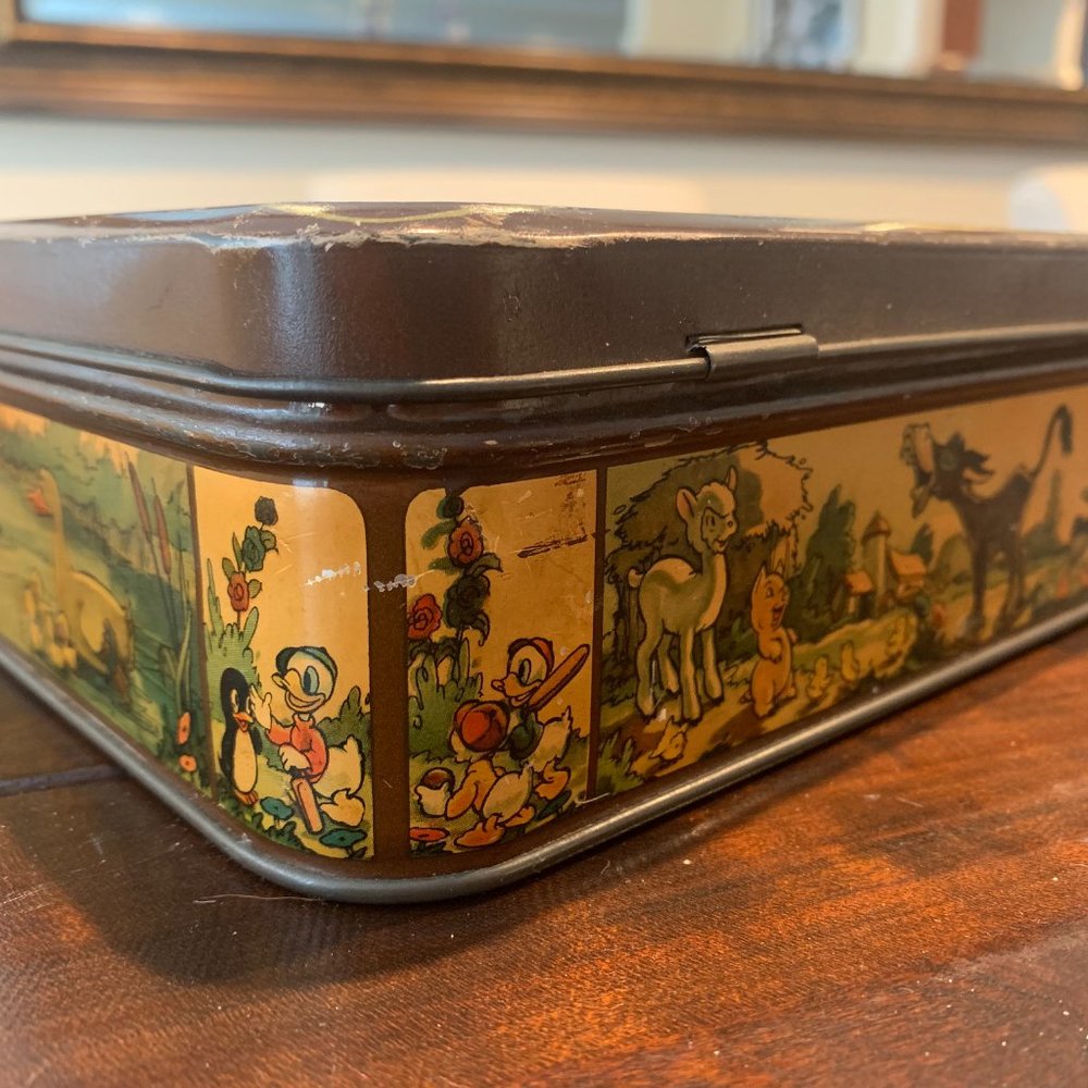 RARE 1930s Lithographic Walt Disney, Disneyland Cookie Tin - Picture 6 of 15